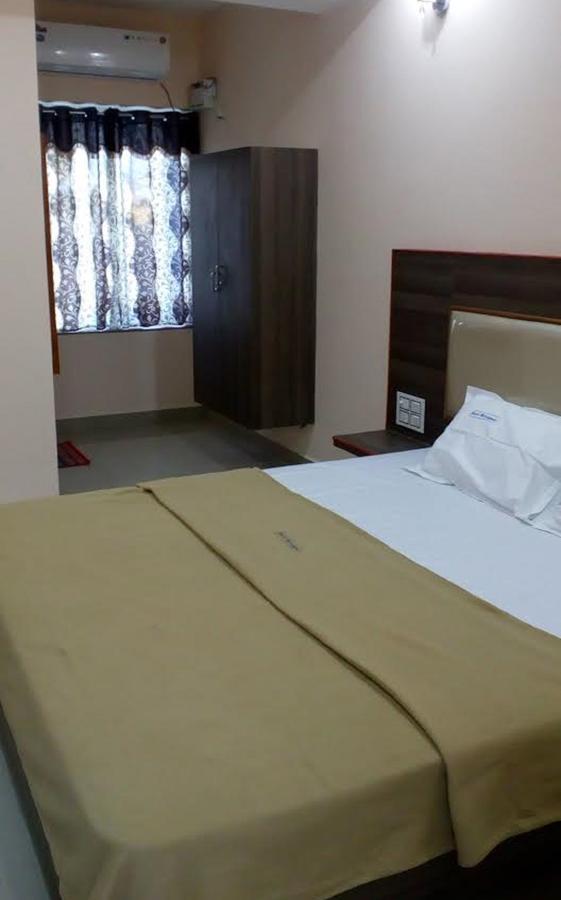 Hotel Meyyappaa 加赖古迪 外观 照片
